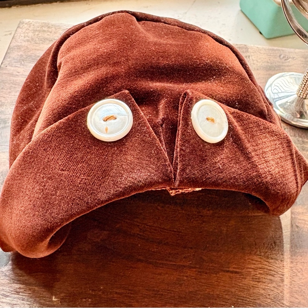 Vintage Brown Velvet Hat